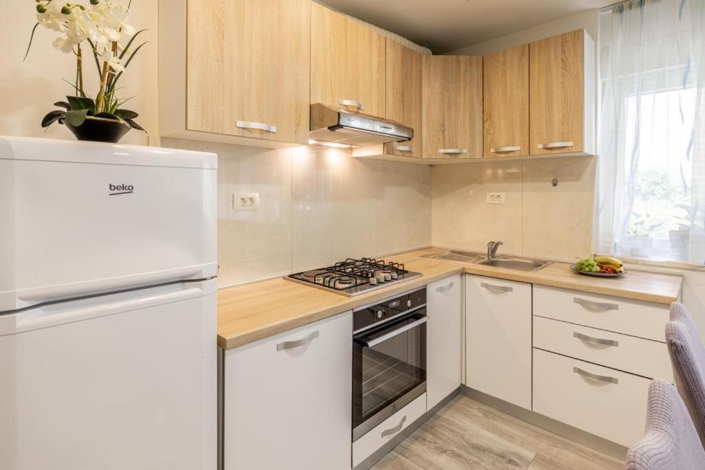 Central Apartment Josko - Combine Parking&Beach&Old Town Split Buitenkant foto